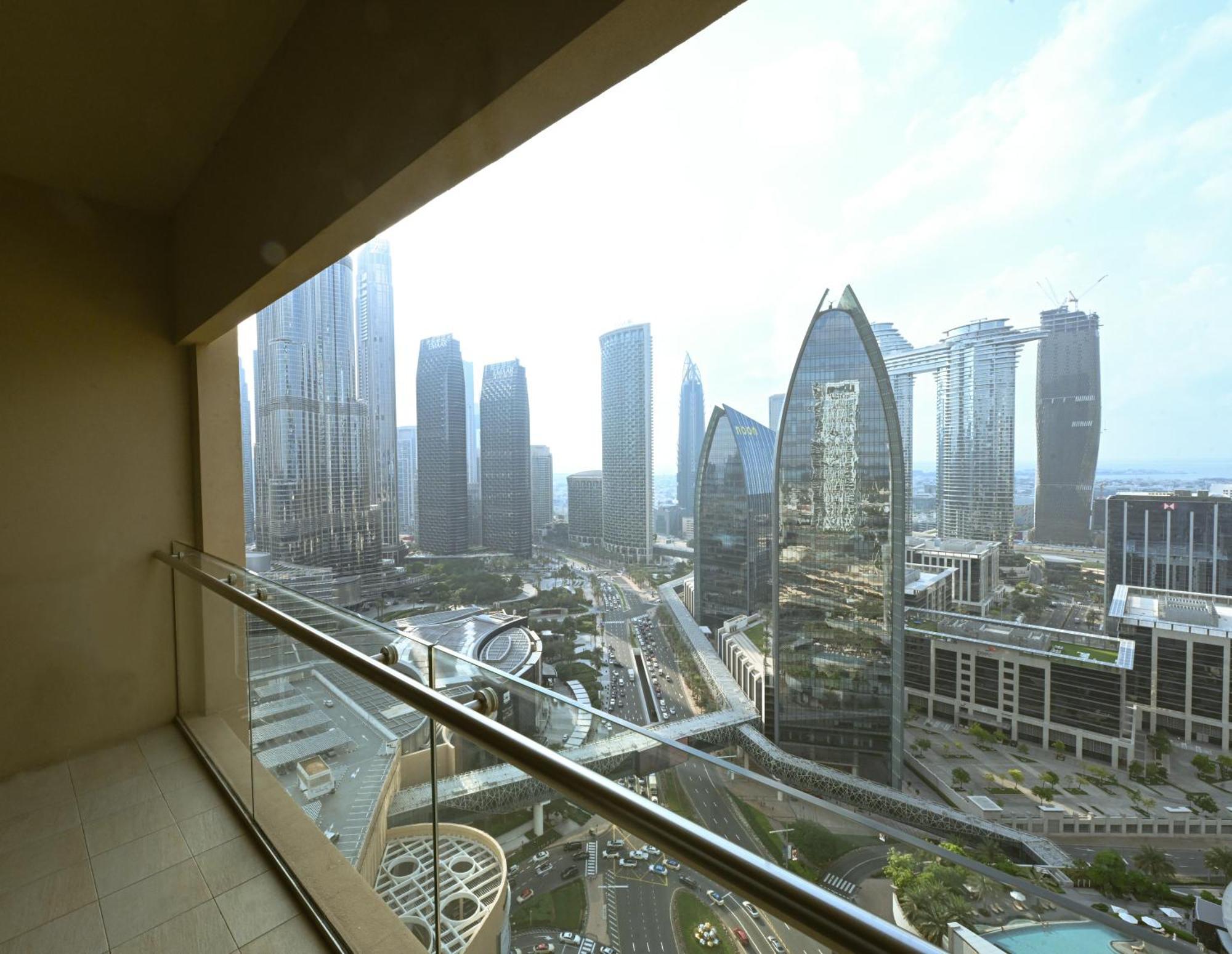 Emaar Fashion Avenue - Formerly Address Dubai Mall Four Apple Exterior photo