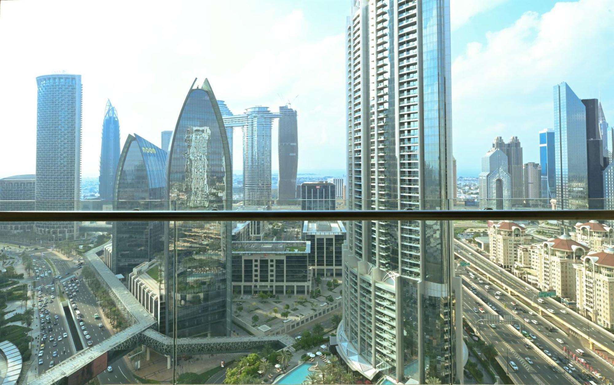 Emaar Fashion Avenue - Formerly Address Dubai Mall Four Apple Exterior photo